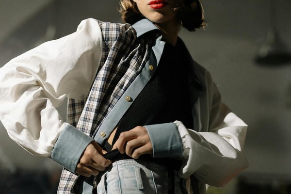 Découvrez les incontournables de la mode urbaine pour l'hiver 2023